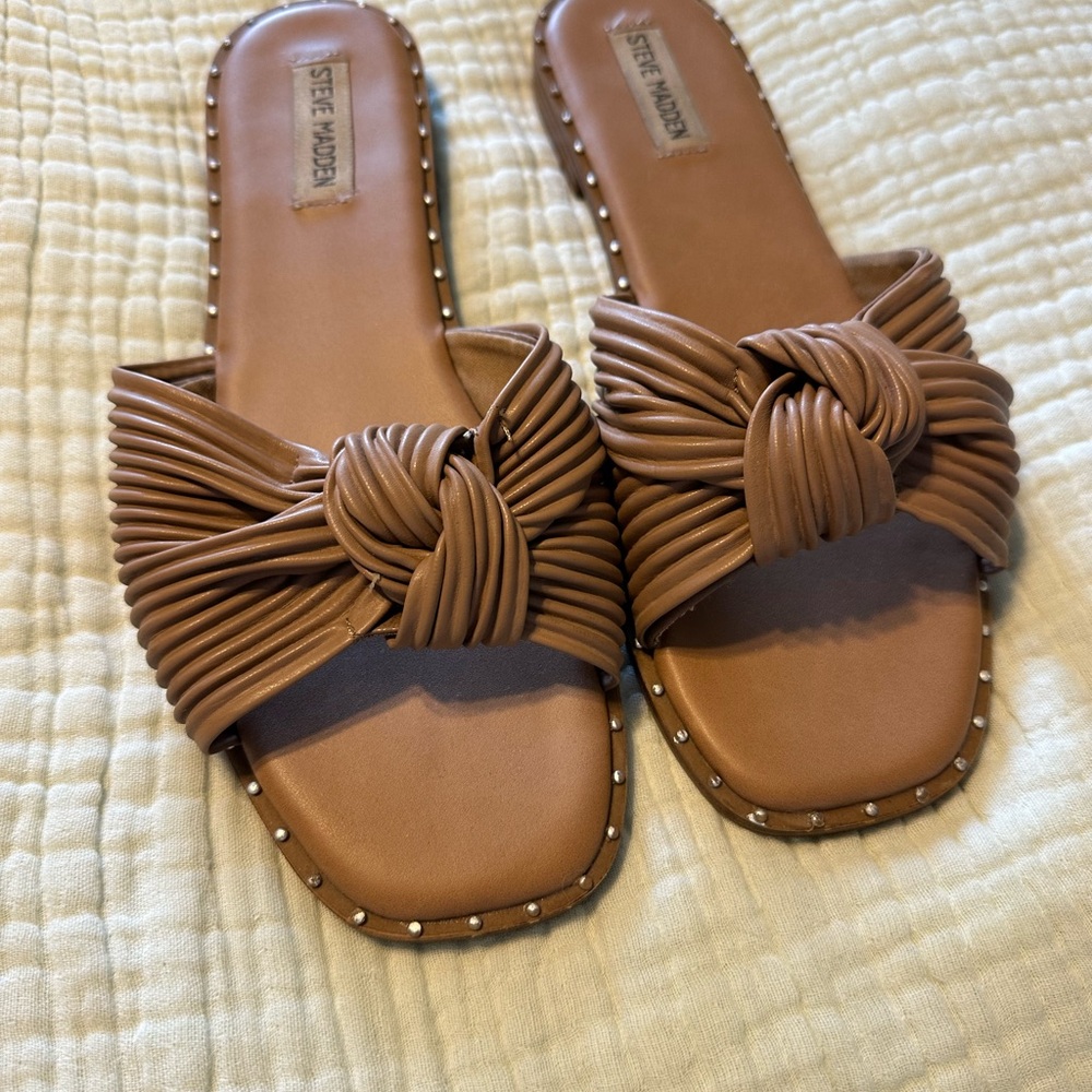 Steve Madden Brown Knotted Slide Sandals